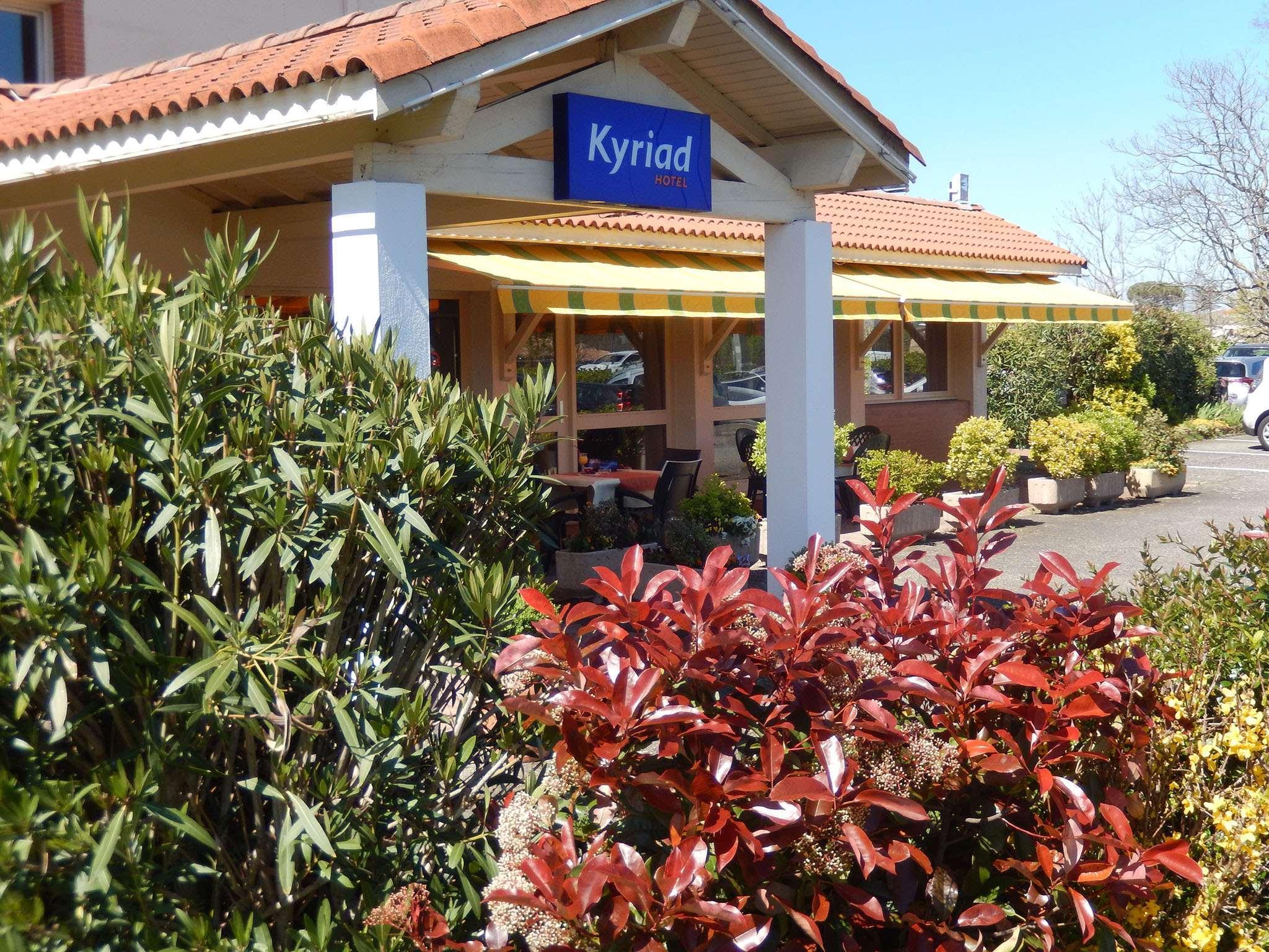 Kyriad Toulouse Blagnac Aeroport Hotel Exterior photo