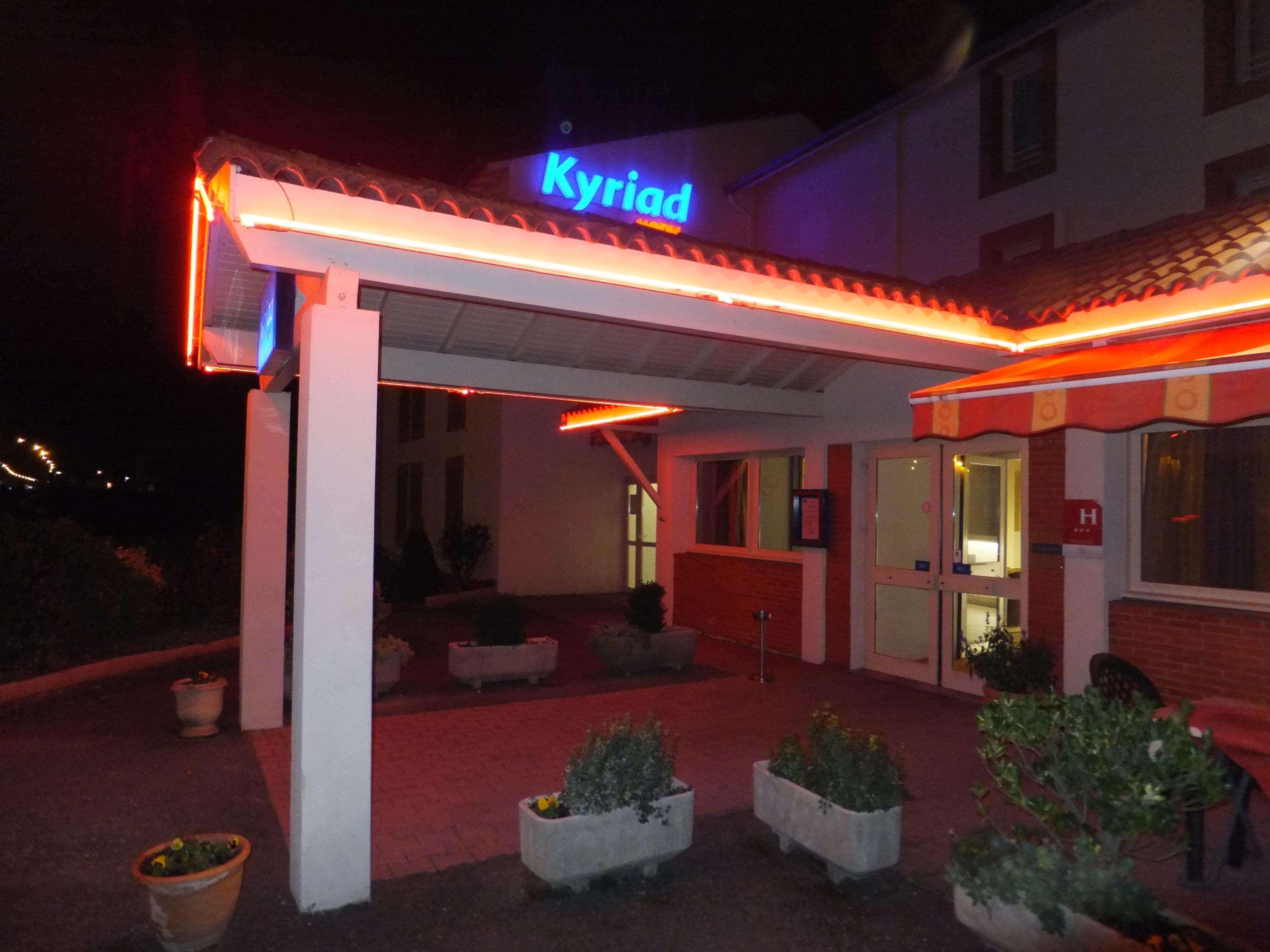 Kyriad Toulouse Blagnac Aeroport Hotel Exterior photo